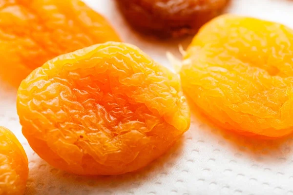 Detailed closeup of orange dried apricots — Stock Photo, Image
