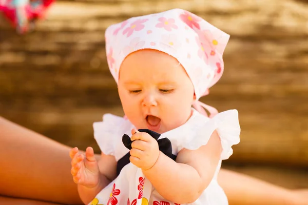 Little baby playing on beach during summertime — Stock Photo, Image