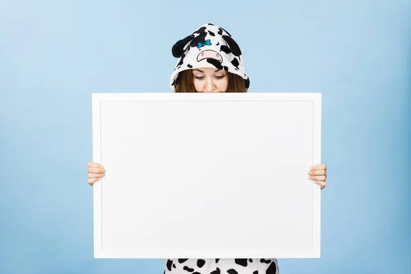 Funny girl with blank empty banner board. — Stock Photo, Image