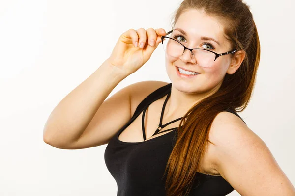 Feliz mulher de negócios positiva ou estudante — Fotografia de Stock