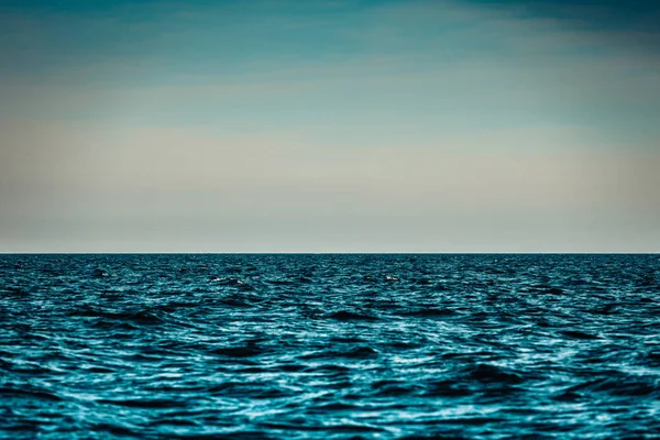 Horizonte do mar de paisagem marinha e céu . — Fotografia de Stock