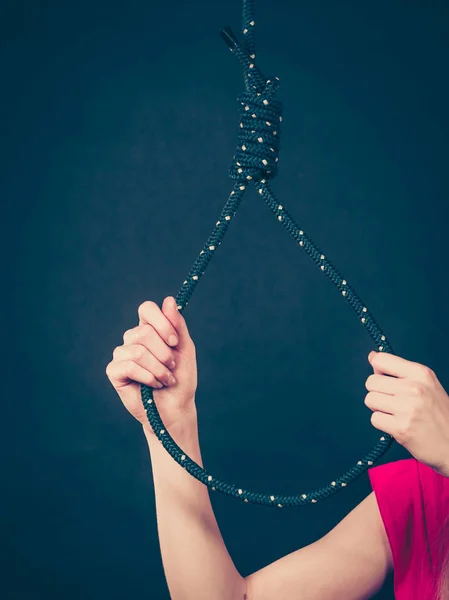 Woman holding suicide rope — Stock Photo, Image