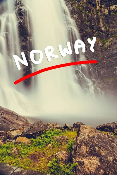 Skjervsfossen wodospad - Norwegia — Zdjęcie stockowe