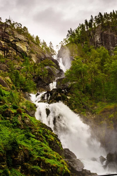 Cascade de Latefossen Norvège, Hordaland — Photo