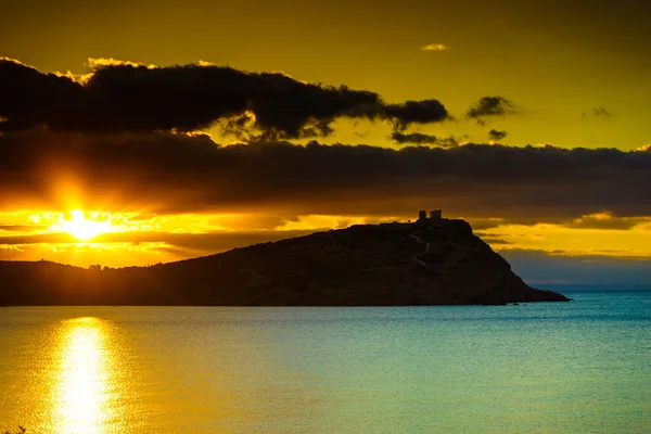 Templo grego de Poseidon ao nascer do sol, Cabo Sounio — Fotografia de Stock