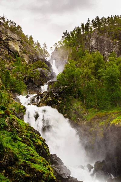 Latefossen waterval Noorwegen, Hordaland — Stockfoto