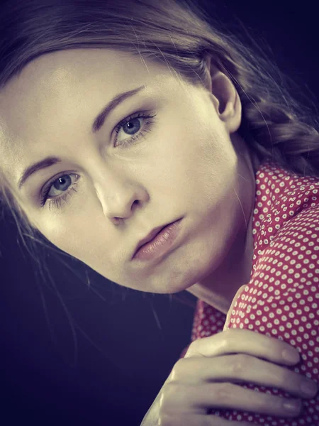 Triste menina deprimida — Fotografia de Stock