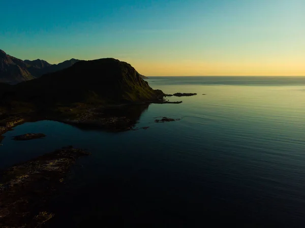 Paysage marin sur l'île de Vestvagoy, Lofoten Norvège — Photo