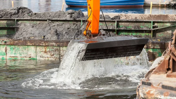 Graafmachine Shovel Graven Zand Uit Het Water Gebouw Bouw Industriële — Stockfoto