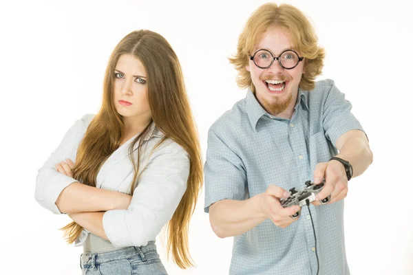 Kadın Erkek Arkadaşına Kızgın Çünkü Video Oyunları Oynuyor Oyun Bağımlısı — Stok fotoğraf