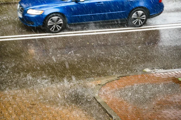 Rain City Car Driving Street Downpour Water Splashes Spills Roadway — Stock Photo, Image
