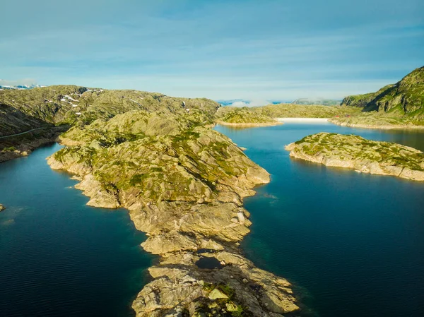 Luftaufnahme Seen Steinigen Felsigen Bergen Norwegische Landschaft Norwegische Touristenroute Ryfylke — Stockfoto