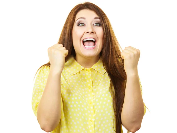 Lycklig Positiv Glad Kvinna Med Armar Upp Knyta Nävar Glädje — Stockfoto