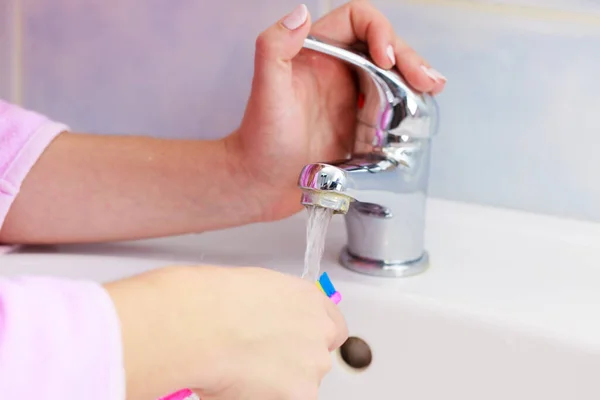 Dental Care Woman Hands Holding Toothbrush Toothpaste Bathroom Sink Running — Stock Photo, Image