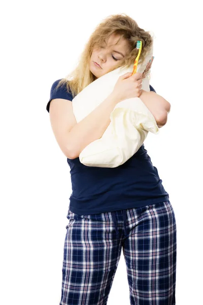 Mujer Somnolienta Con Pijamas Azules Sosteniendo Almohada Camisetas Azules Para — Foto de Stock