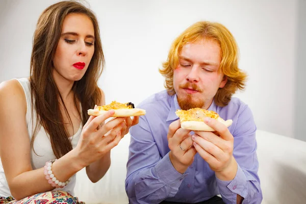 Mann Und Frau Verbringen Zeit Miteinander Paar Oder Freunde Essen — Stockfoto