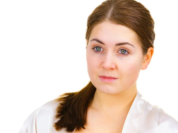 Mujer Joven Cabello Castaño Largo Sin Maquillaje Belleza Natural Tratamiento —  Fotos de Stock