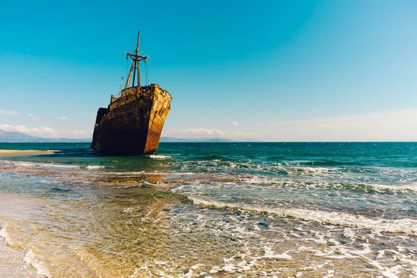 Costa Griega Con Famoso Naufragio Oxidado Dimitrios Playa Glyfada Cerca —  Fotos de Stock