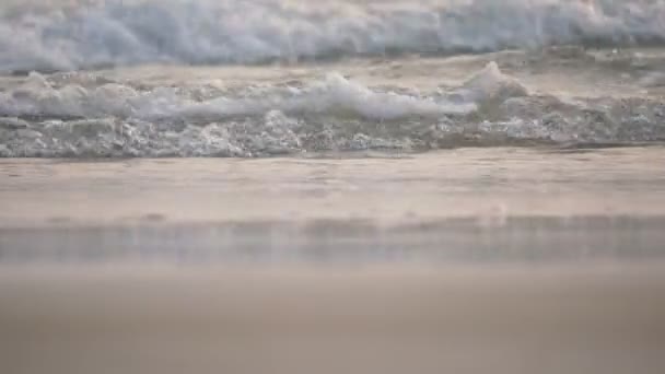 Közelkép Tenger Hullám Strandon — Stock videók