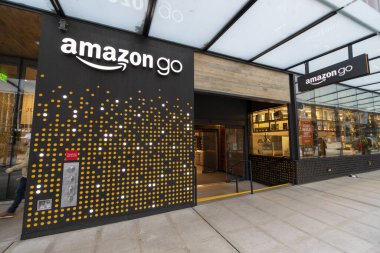Seattle, Washington ABD - 2 Aralık 2019: Amazon Go Kasiyersiz Mağazası