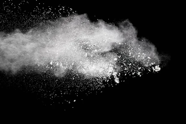 Siyah Zemine Karşı Beyaz Toz Bulutu Beyaz Toz Parçacıkları Sıçrıyor — Stok fotoğraf