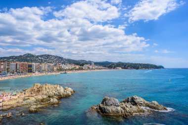 Bir Lloret de Mar İspanya şehir görünümü deniz