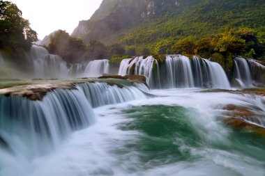  Ban Gioc - Kao Bang, Vietnam 'da Detian şelalesi