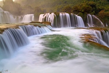  Ban Gioc - Kao Bang, Vietnam 'da Detian şelalesi 