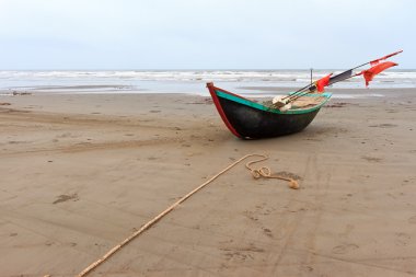 Nehir, deniz, göl gemilerde
