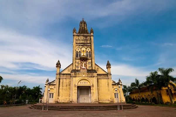 Güzel eski kilise Vietnam