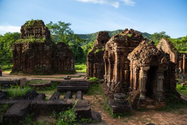 Cham Tower - Vietnam antik mimari