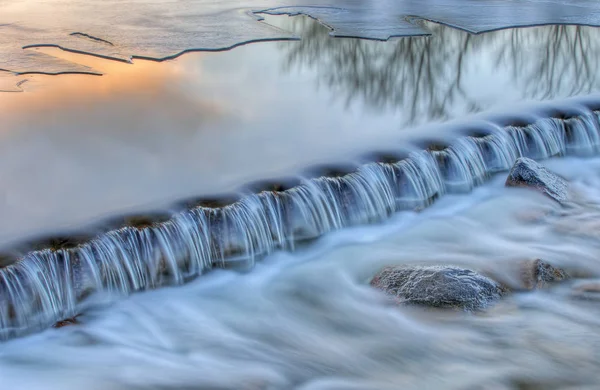 Winter Orangeville Creek Cascade Captured Motion Blur Sunrise Illuminated Pink — Stock Photo, Image