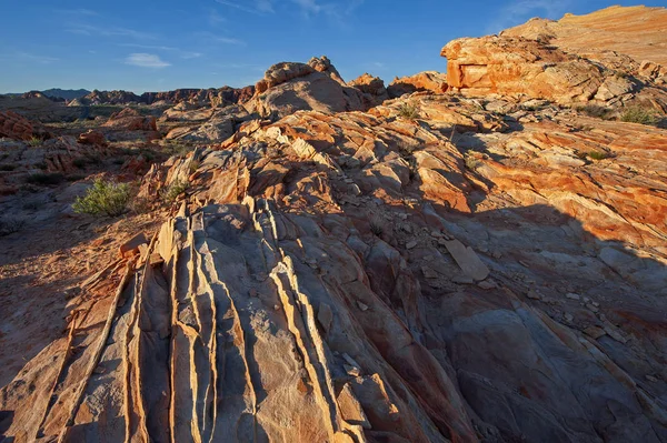 Rocky Τοπίο Της Ερήμου Λίγο Μετά Την Ανατολή Του Ηλίου — Φωτογραφία Αρχείου