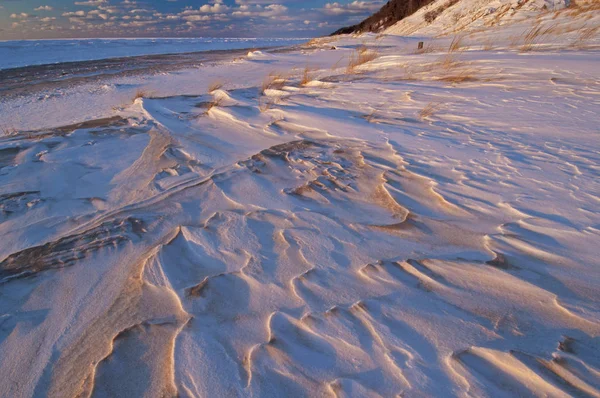 Paisagem Inverno Parque Estadual Saugatuck Dunes Com Neve Deriva Lago — Fotografia de Stock