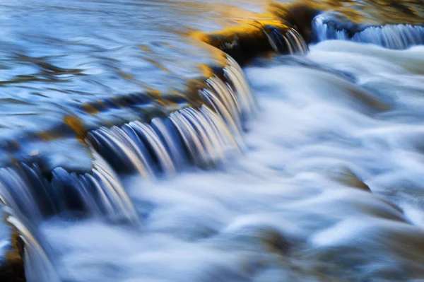 Landscape Cascade Autrain Falls Captured Motion Blur Illuminated Reflected Color — Stock Photo, Image