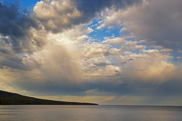 Landskap Vid Skymningen Sjön Superior Vid Porcupine Mountains Wilderness State — Stockfoto