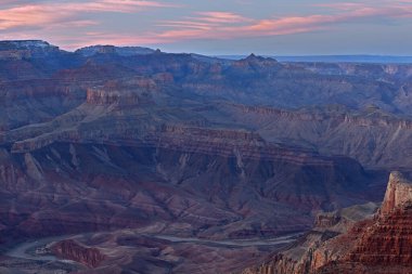 Lipan Overlook 'dan Twilight, Colorado Nehri manzaralı, South Rim, Grand Canyon Ulusal Parkı, Arizona, ABD