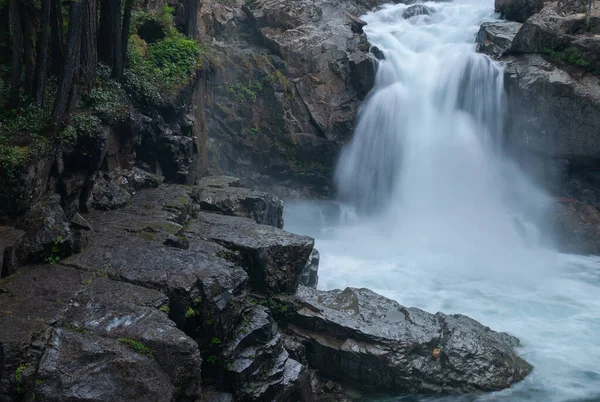 Landscape Silver Falls Captured Motion Blur Ranier National Park Washington — Stock Photo, Image