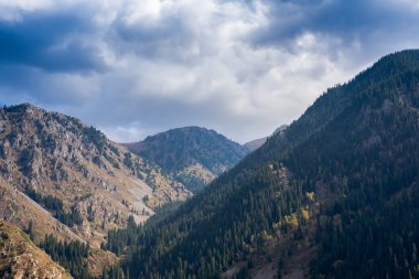Tien Shan dağlar, Kazakistan Almatı şehri yakın
