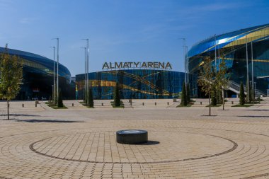Almatı, Kazakistan - 12 Ekim 2016: Ice arena Almatı Arena Kış Üniversite Oyunları 2017 Almatı şehrinde 2016 yılında yaptırılmıştır.