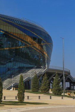 Almatı, Kazakistan - 12 Ekim 2016: Ice arena Almatı Arena Kış Üniversite Oyunları 2017 Almatı şehrinde 2016 yılında yaptırılmıştır.