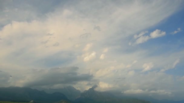 Fast moving clouds — Stock Video