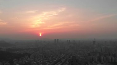 Gün batımında, Tayvan Taipei havadan görünümü
