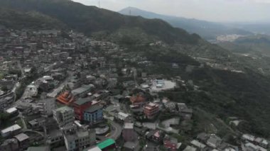 Jiufen, hava görünümünü de yazım Jioufen ya Chiufen. Bir dağ alan Ruifang bölgesinde, New Taipei City