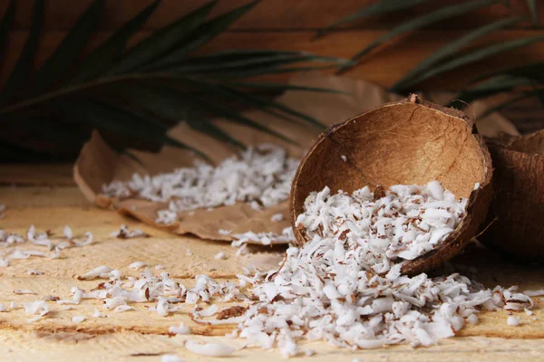 Fresh Natural Coconut Shavings Palm Leaves Half Coconut Background Wood — Stock Photo, Image