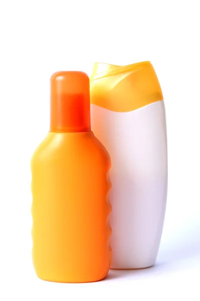 Кілька Пляшок Сонцезахисного Крему Ізольовані Білому — стокове фото