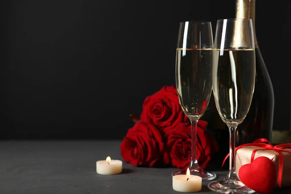 Champagne Flowers Gifts Table Valentine Day Background — Stock Photo, Image