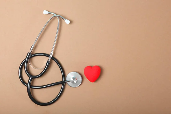 Stetoskop Och Hjärta Färg Bakgrund Hälsa Medicin — Stockfoto
