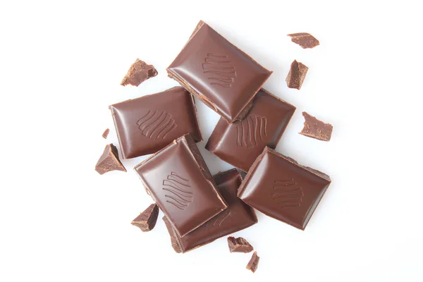 Trozos Chocolate Aislados Blanco — Foto de Stock