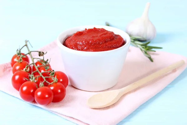 Tomato Paste Fresh Tomato Table — Stock Photo, Image